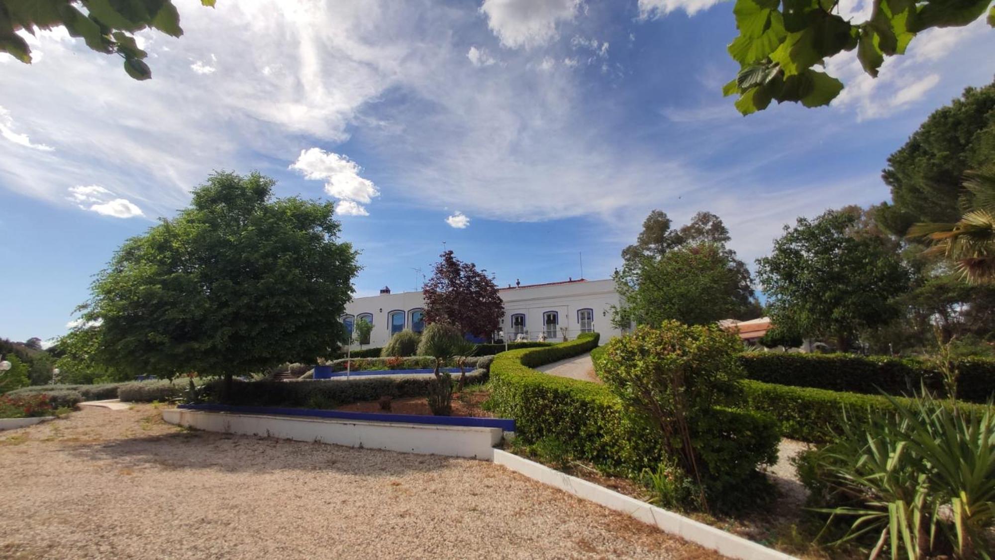 Hotel Casa Grande Constantina Exteriör bild